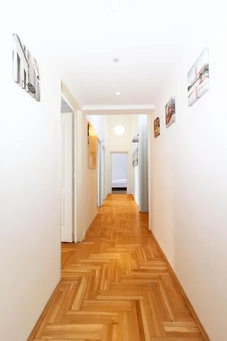 Cityscape Budget Apartments Isabella Budapest